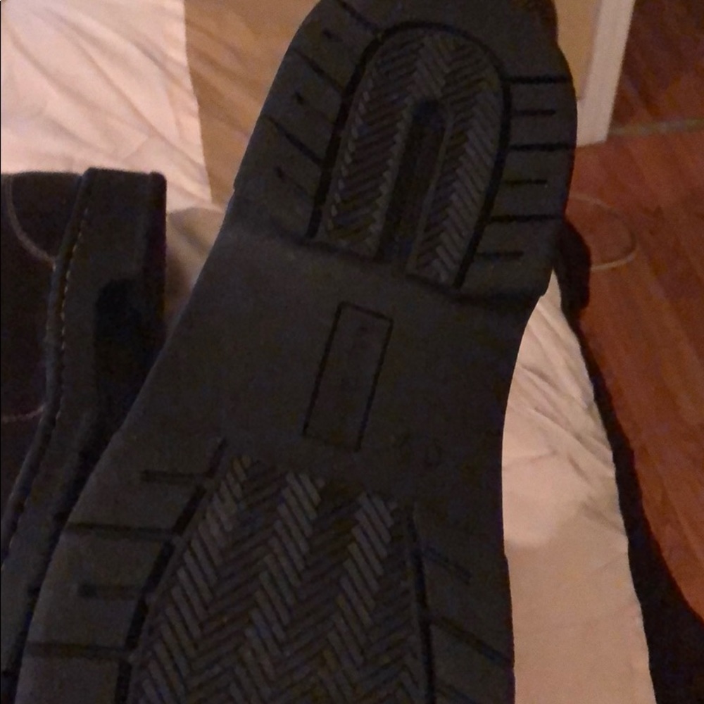 Work shoes